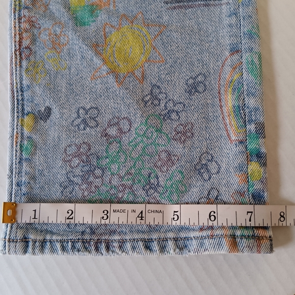 American Eagle Jeans Size 8 Love Pride Rainbow‎ Pattern Super High Rise Straight - Picture 7 of 10